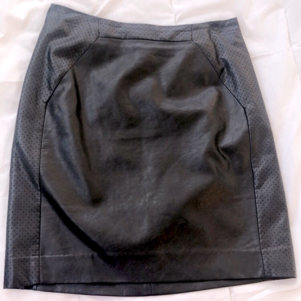 HM faux black leather skirt
